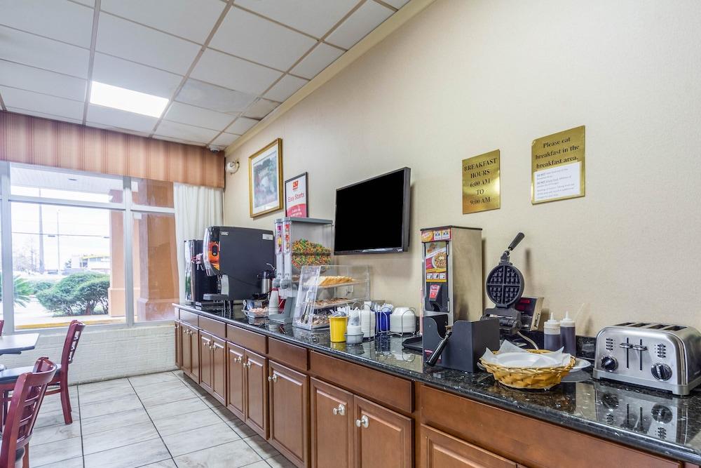 Econo Lodge Baton Rouge Prairieville Екстериор снимка
