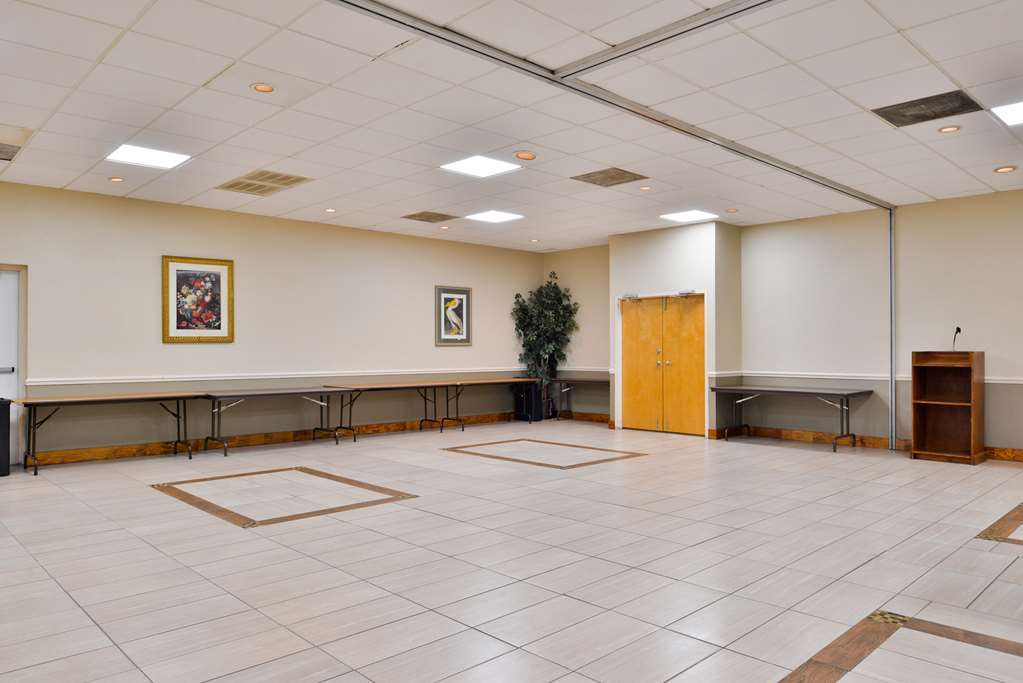 Econo Lodge Baton Rouge Prairieville Съоръжения снимка
