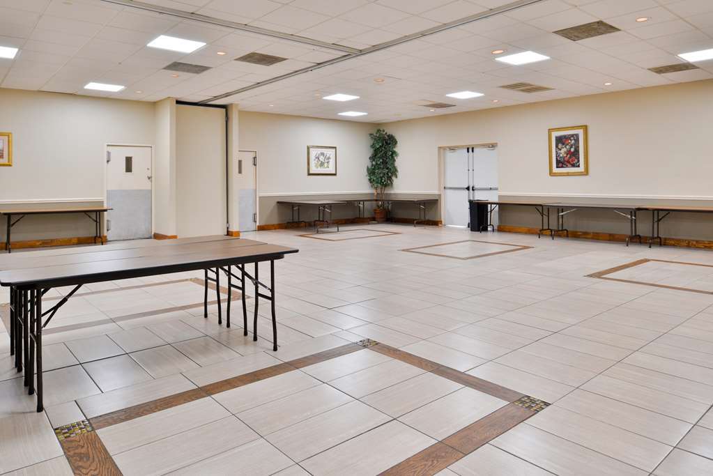 Econo Lodge Baton Rouge Prairieville Съоръжения снимка